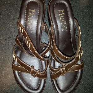 💜Mudd Sandles💜